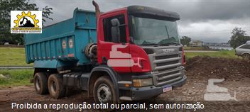 Caminhão Scania P-420 CB 6x4 2p (diesel)