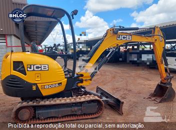 Mini-Escavadeira JCB 8026CTS
