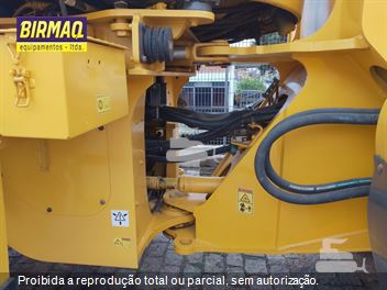 Pá Carregadeira Volvo L120 F