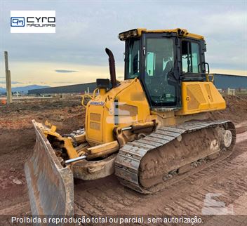 Trator de Esteira Komatsu D51-EX
