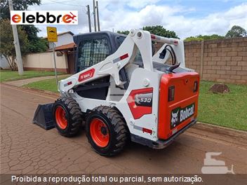 Mini-Carregadeira Bobcat S530