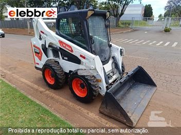 Mini-Carregadeira Bobcat S530