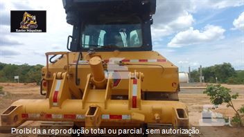 Trator de Esteira Caterpillar D5
