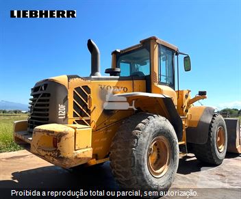 Pá Carregadeira Volvo L120 F