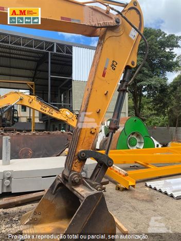 Escavadeira Hyundai R140LC-9