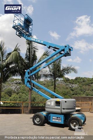 Plataforma Aérea (Elevatória) Genie Z-45/25 DC