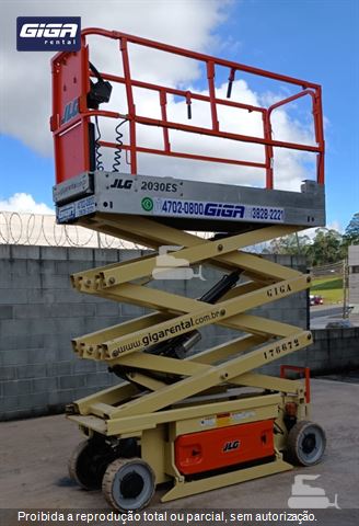 Plataforma Aérea (Elevatória) JLG 2030ES