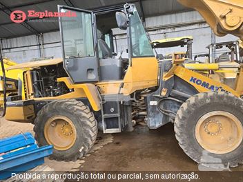 Pá Carregadeira Komatsu WA200