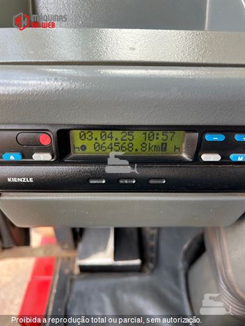 Guindaste Grove GMK5220
