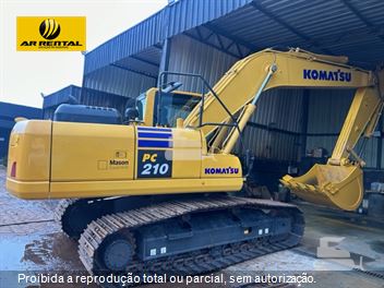 Escavadeira Komatsu PC210
