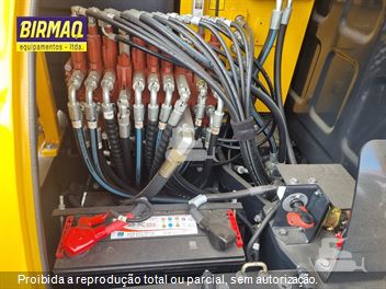 Mini-Escavadeira Yuchai YC60