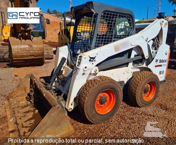 Mini-Carregadeira Bobcat S650