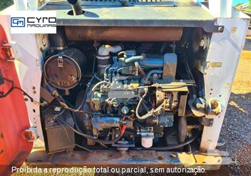 Mini-Carregadeira Bobcat S650