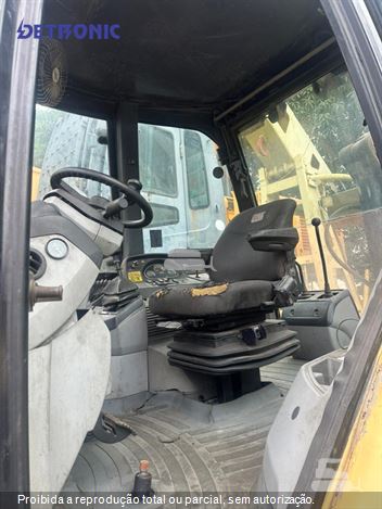 Retro Escavadeira Caterpillar 416E
