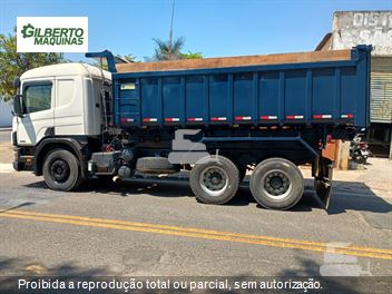 Caminhão Scania P-340 A 6x2 2p (diesel)
