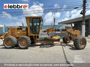 Motoniveladora Caterpillar 12K