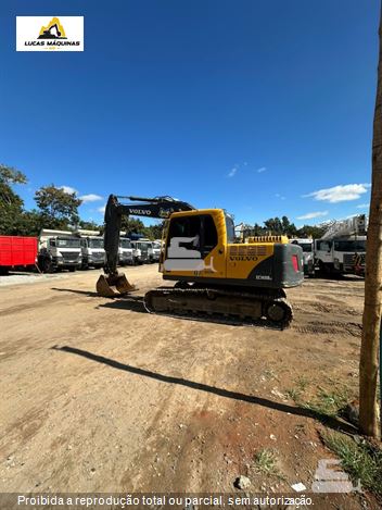 Escavadeira Volvo EC140B