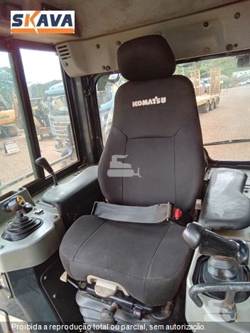 Trator de Esteira Komatsu D61-EX