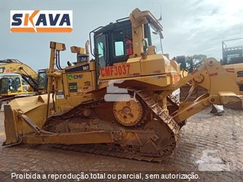 Trator de Esteira Caterpillar D6T