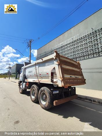 Caminhão Mercedes-Benz Axor 4144 K 6x4 2p (diesel)