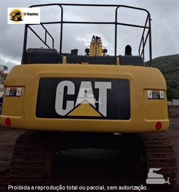 Escavadeira Caterpillar 336D2L