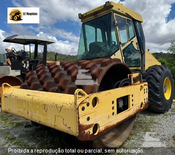 Rolo Compactador Bomag BW212