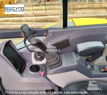 Mini-Escavadeira Shantui SE35SR