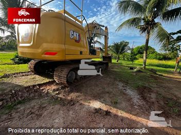 Escavadeira Caterpillar 320
