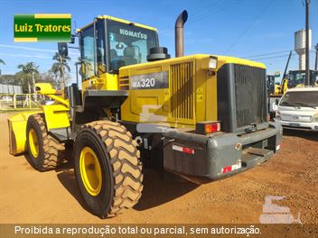 Pá Carregadeira Komatsu WA320