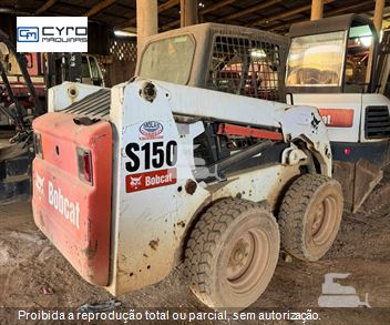 Mini-Carregadeira Bobcat S150