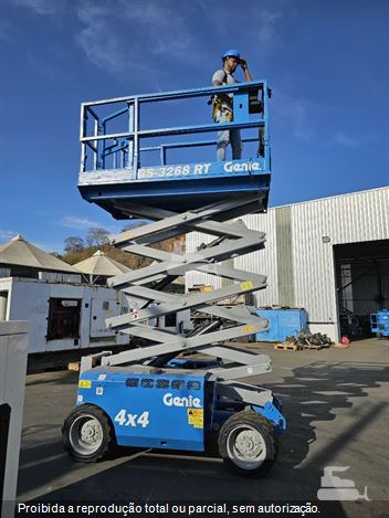 Plataforma Aérea (Elevatória) Genie GS 3268RT