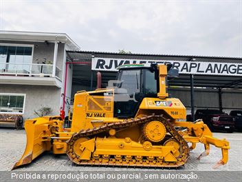 Trator de Esteira Caterpillar D6N