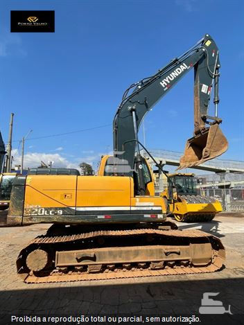 Escavadeira Hyundai R220LC-9