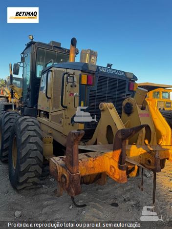 Motoniveladora Caterpillar 140M