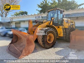 Pá Carregadeira Caterpillar 966L