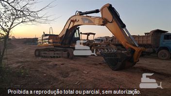 Escavadeira Caterpillar 330BL ME