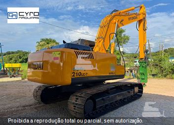 Escavadeira Hyundai R210LC-7