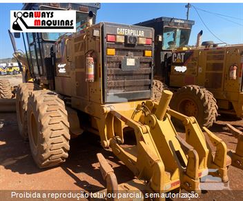 Motoniveladora Caterpillar 140K