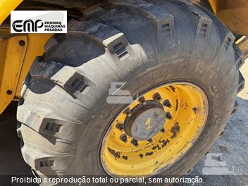 Retro Escavadeira New Holland B90B