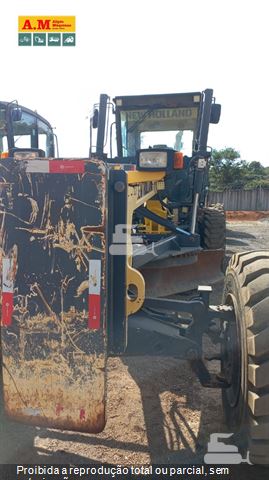 Motoniveladora New Holland RG170B
