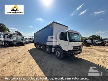 Caminhão Mercedes-Benz Atego 2426 6x2 2p (Diesel) (E5)