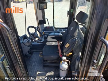 Pá Carregadeira Caterpillar 966L