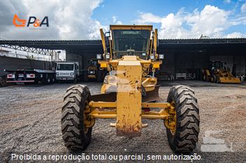 Motoniveladora Caterpillar 120K
