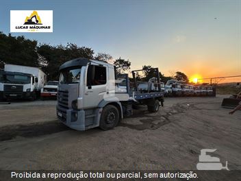 Caminhão Volkswagen 15-180 E Constellation 2p (diesel)