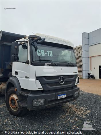 Caminhão Mercedes-Benz Axor 3131 6x4 2p (diesel)(E5)