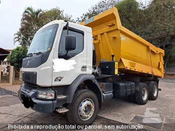 Caminhão Volvo VM 330 6x4 2p (Diesel) (E5)