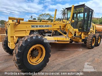 Motoniveladora New Holland RG140B
