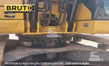 Escavadeira Caterpillar 320DL