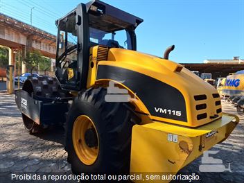 Rolo Compactador JCB VM115