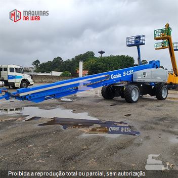 Plataforma Aérea (Elevatória) Genie S-125 4x4